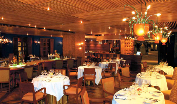 高檔商務(wù)會(huì)議酒店設(shè)計(jì)  馬尼拉艾莎香格里拉大酒店